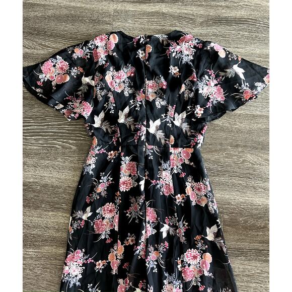 EUC Lulus Wings of Love‎ Black Pink Floral Print Tie Front Maxi Dress Size Small - Picture 6 of 16